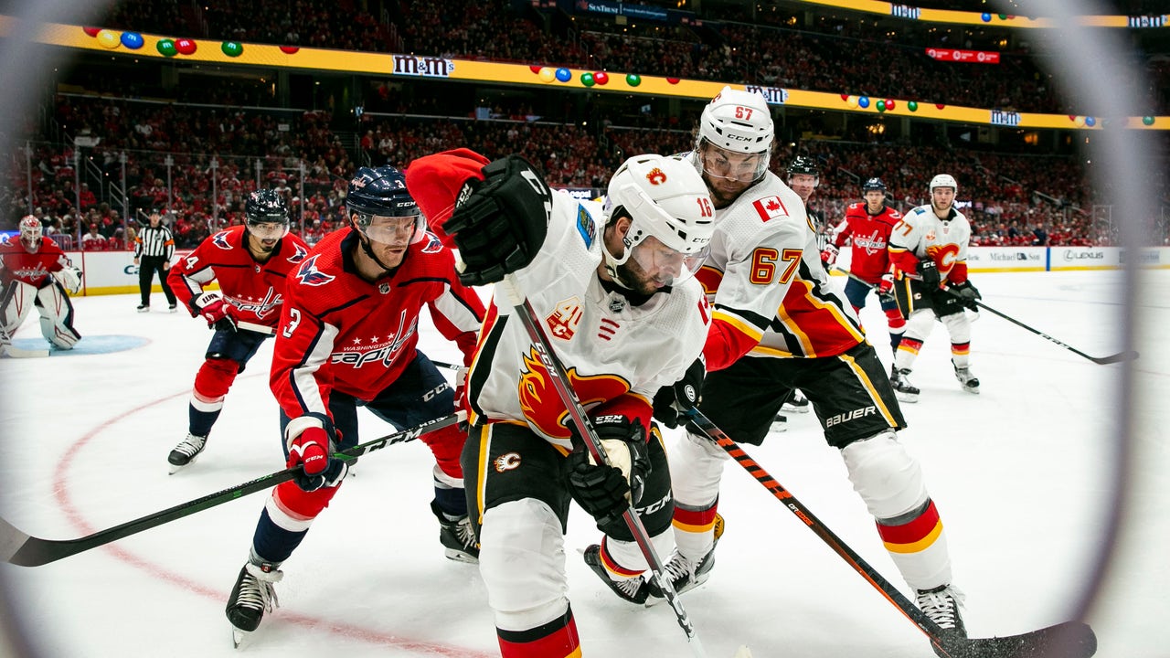 Vrana gets 1st career hat trick, Capitals beat Flames 4-2